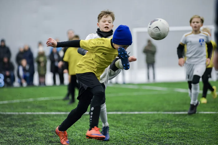 One second before... - My, The photo, Cherepovets, Football, Children