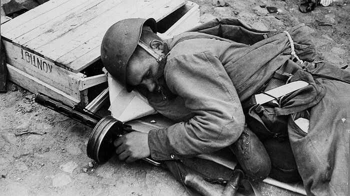 The Germans wrote on the tablet: HERE IS BURIED A RUSSIAN SOLDIER A WORTHY HERO - The Great Patriotic War, Intelligence service, Longpost