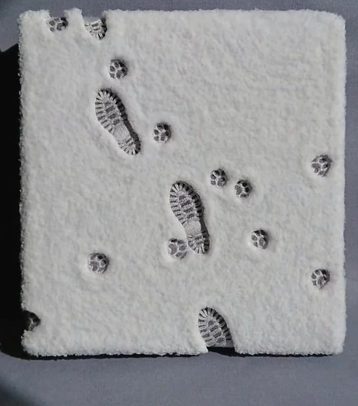 Footprints in the snow? Not! - Dog, Embroidery, Snow, From the network, Longpost