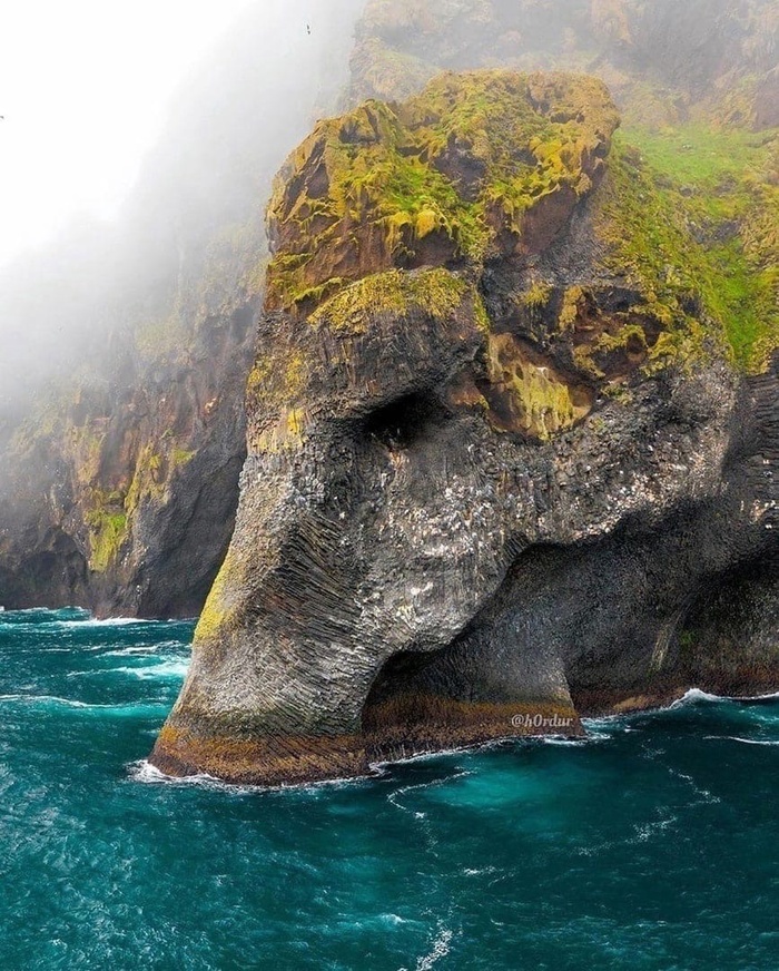 В Исландии есть гора напоминающая слона Исландия, Факты, Путешествия, Природа, Чудеса природы, Фотография, Повтор, Парейдолия