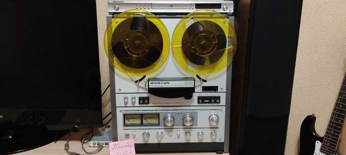 Check out the new media player - My, Old school, Wave of Boyans, Reel-to-reel tape recorder