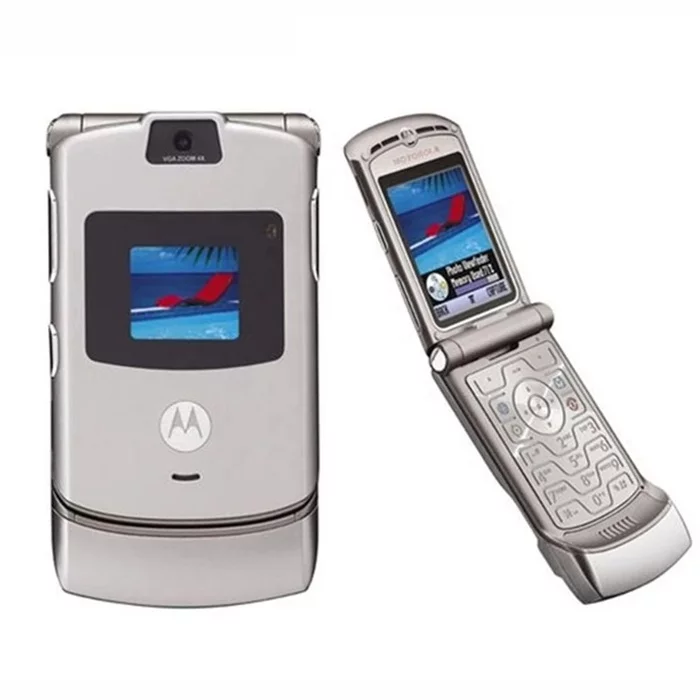 We are waiting for the start of sales in Russia - Revolution, Motorola RAZR V3, Nostalgia, Humor