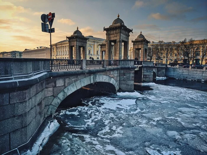 Frozen Fontanka - My, The photo, Saint Petersburg, Town, Architecture, Bridge, Embankment, Cities of Russia, River, Fontanka