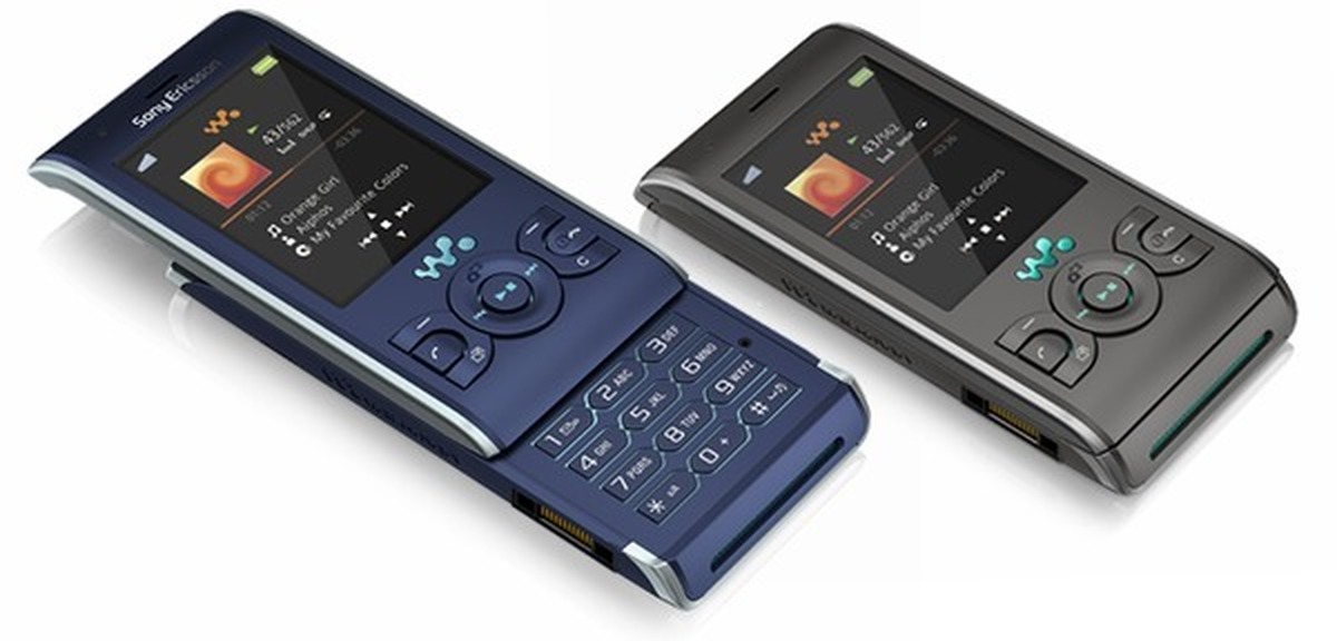 Сони с колесиком. Sony Ericsson w660i. Sony Ericsson Walkman w595. Sony Ericsson слайдер w580i. Sony Ericsson w715.