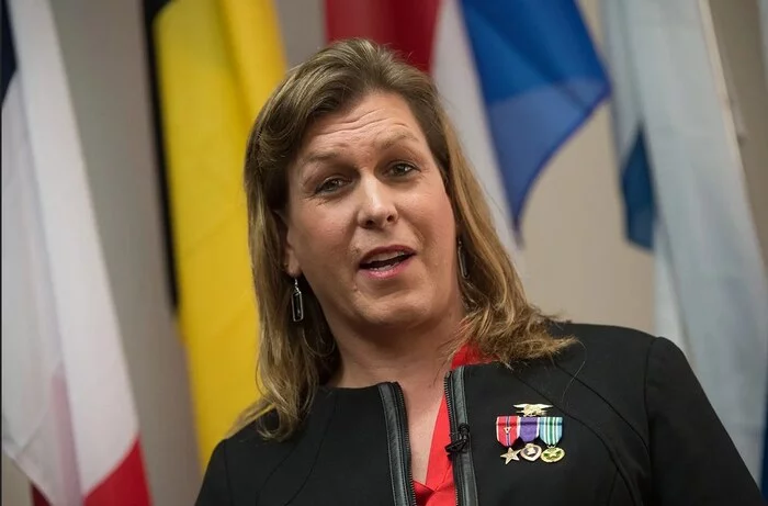 Transgender Detransition Transgender. I was promoted. - USA, US Army, Special Forces, Transgender, Transhumanism, Gays, Gay from Deep Space, Lesbian, The soldiers, NATO, Hormone therapy, Therapy, Children, Parents and children, Pharmaceuticals, Video, Longpost, LGBT