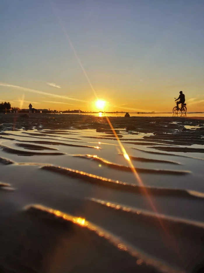 Evening on the beach - My, The photo, Mobile photography, The Gulf of Finland, Sunset, Beach