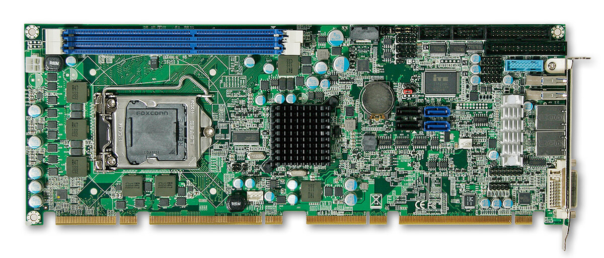 Intel 7 series c216 chipset. Intel q77 Express материнская плата. Q77 чипсет. Portwell Robo-8113vg2ar-q170. VGA процессор.