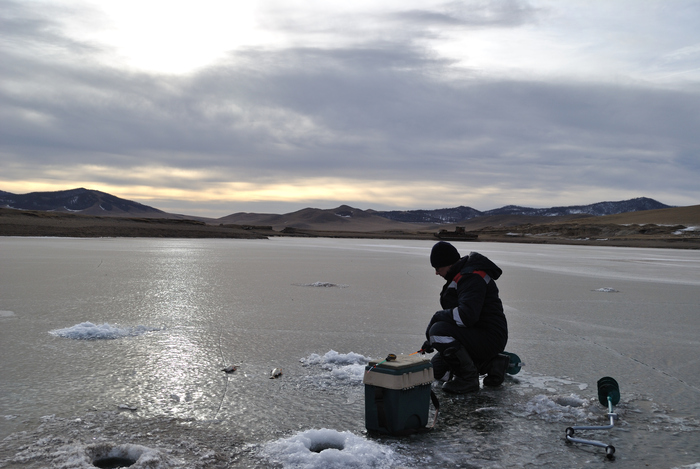 Зимняя рыбалка на драге | Пикабу
