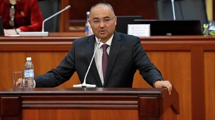 Speaker of the Parliament of Kyrgyzstan Shakiev interrupted the minister's speech because of the Russian language - Politics, news, Kyrgyzstan, Russian language, Parliament