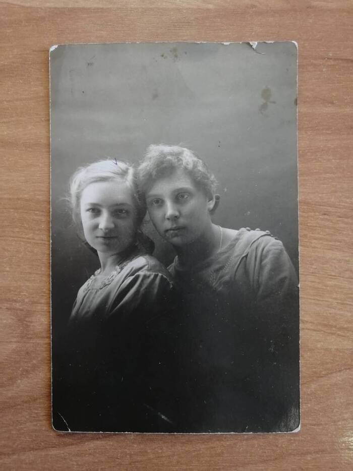  8       ()    , 1916  , 1916