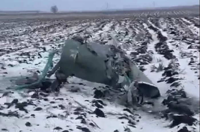 Под Волгоградом с неба упали металлические обломки неизвестного объекта - Происшествие, Волгоград, Россия, Авария, Негатив