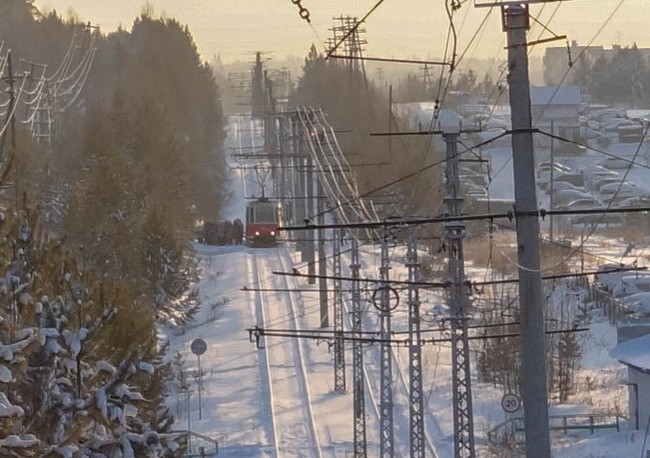 Farewell to the tram. The townspeople staged a full house! - My, Public transport, Transport, Tram, Angara River, Winter, Video, Video VK, Longpost, The photo