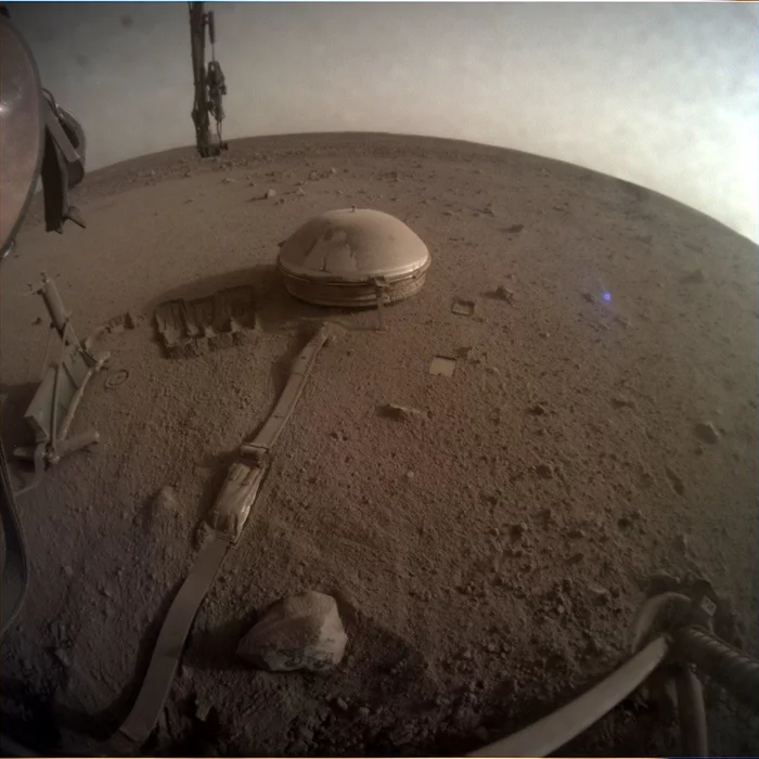 My battery level is very low, so this may be the last photo I can send - NASA's Martian lander said goodbye - Space, Technologies, Cosmonautics, USA, NASA, Mars, Parting, Insight, Longpost