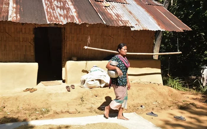 Bangladeshi women built a solar power plant to avoid carrying water in jugs up the mountain - Ecology, Garbage, Solar energy, Bangladesh, Eco-city