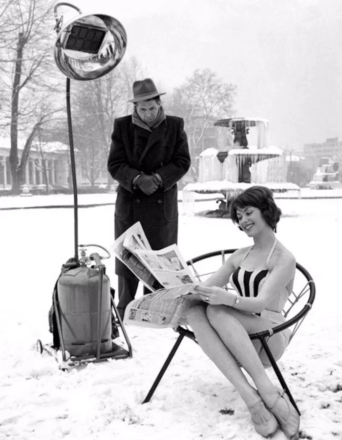 Girl advertising a heater - Girls, Advertising, Heater, Old photo