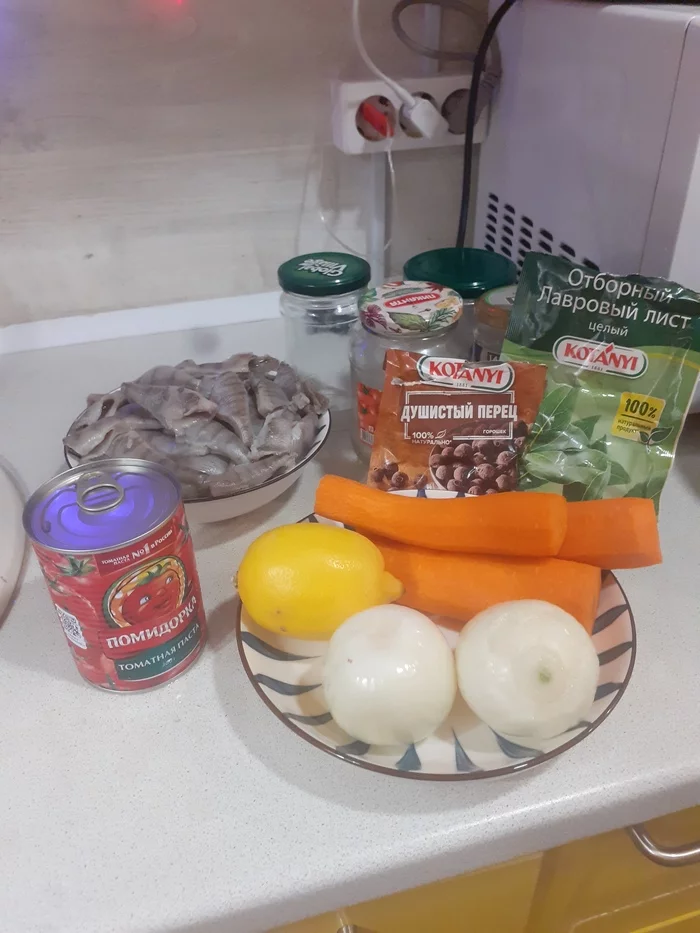 Canned fish in a multicooker - My, A fish, Recipe, Canned food, Longpost, cat