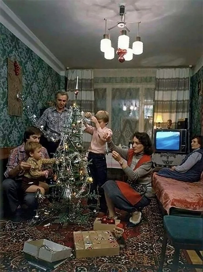 Preparing for the New Year. 1986 - New Year, the USSR, 1986, Christmas tree, Old photo