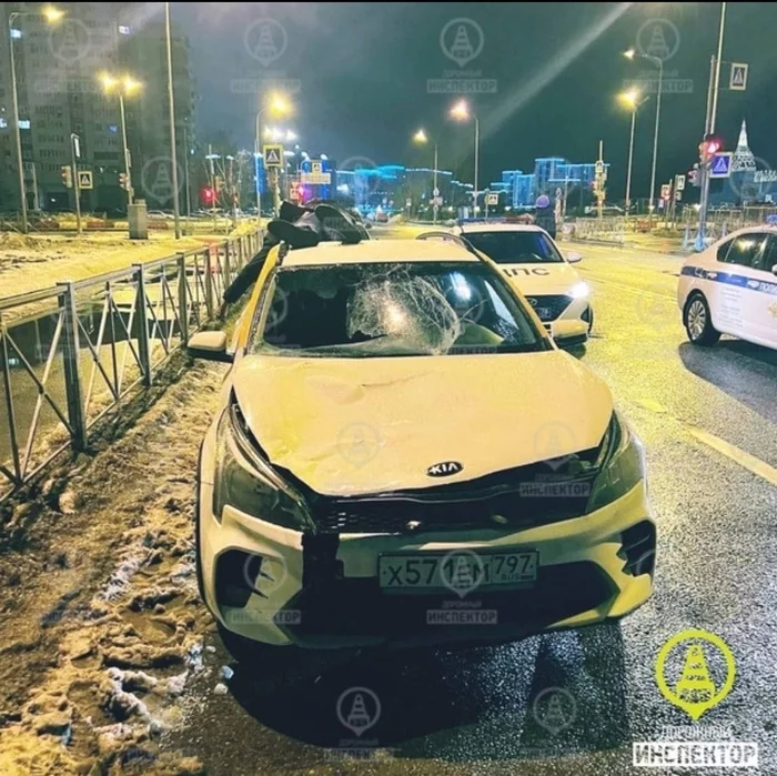 In St. Petersburg, on Vasilevsky Island, a motorist was driving in a car sharing with a corpse on the roof - news, Crash, Drugs, Movies, Murder, Negative, Saint Petersburg