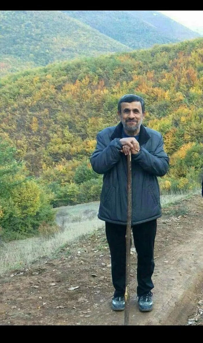 Former Iranian President Ahmadinejad tends sheep and sweeps the streets. - Politics, Inheritance, Риа Новости, The president, Longpost, Iran