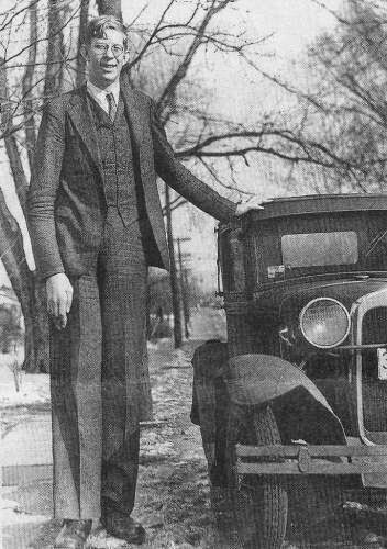 Robert Wadlow is the tallest man in history - Interesting, Facts, Life stories, Story, Biography, A big increase, Old photo, Giant