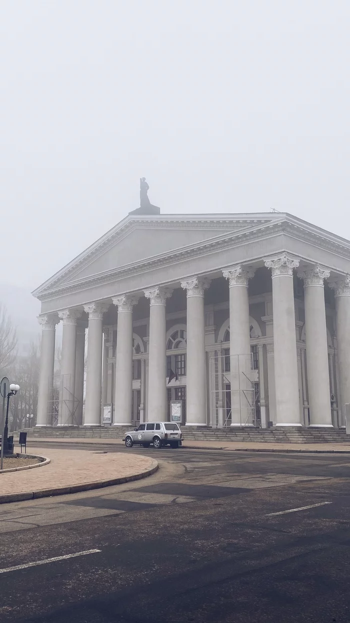 Music and Drama Theater - My, Donetsk, Mobile photography, Architecture, Theatre