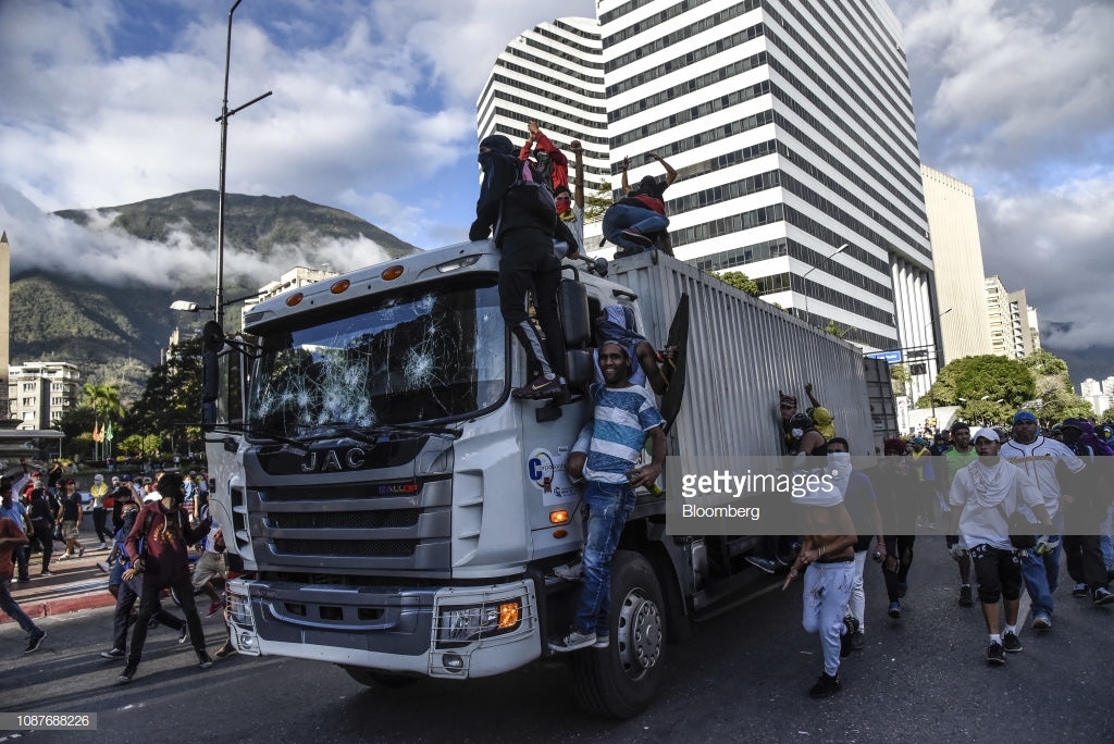 Dictator Maduro is being overthrown in Venezuela (photo). - Caracas, Politics, Venezuela, Longpost