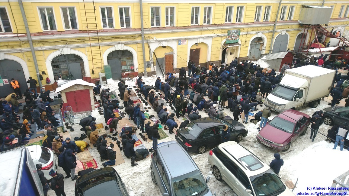 Полдень в культурной столице - Моё, Санкт-Петербург, Мечеть, Ислам, Сенной рынок, Намаз