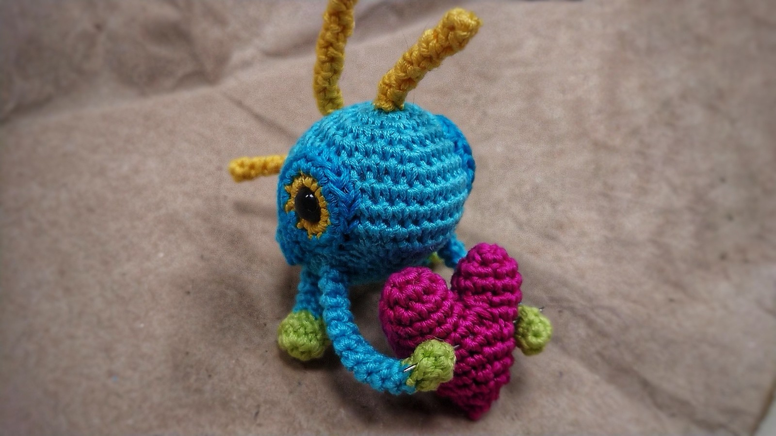 And murlocs are at the mercy of Love Fever :3 - My, Murlocs, Knitting, World of warcraft, The 14th of February, Valentine's Day, love fever, Longpost