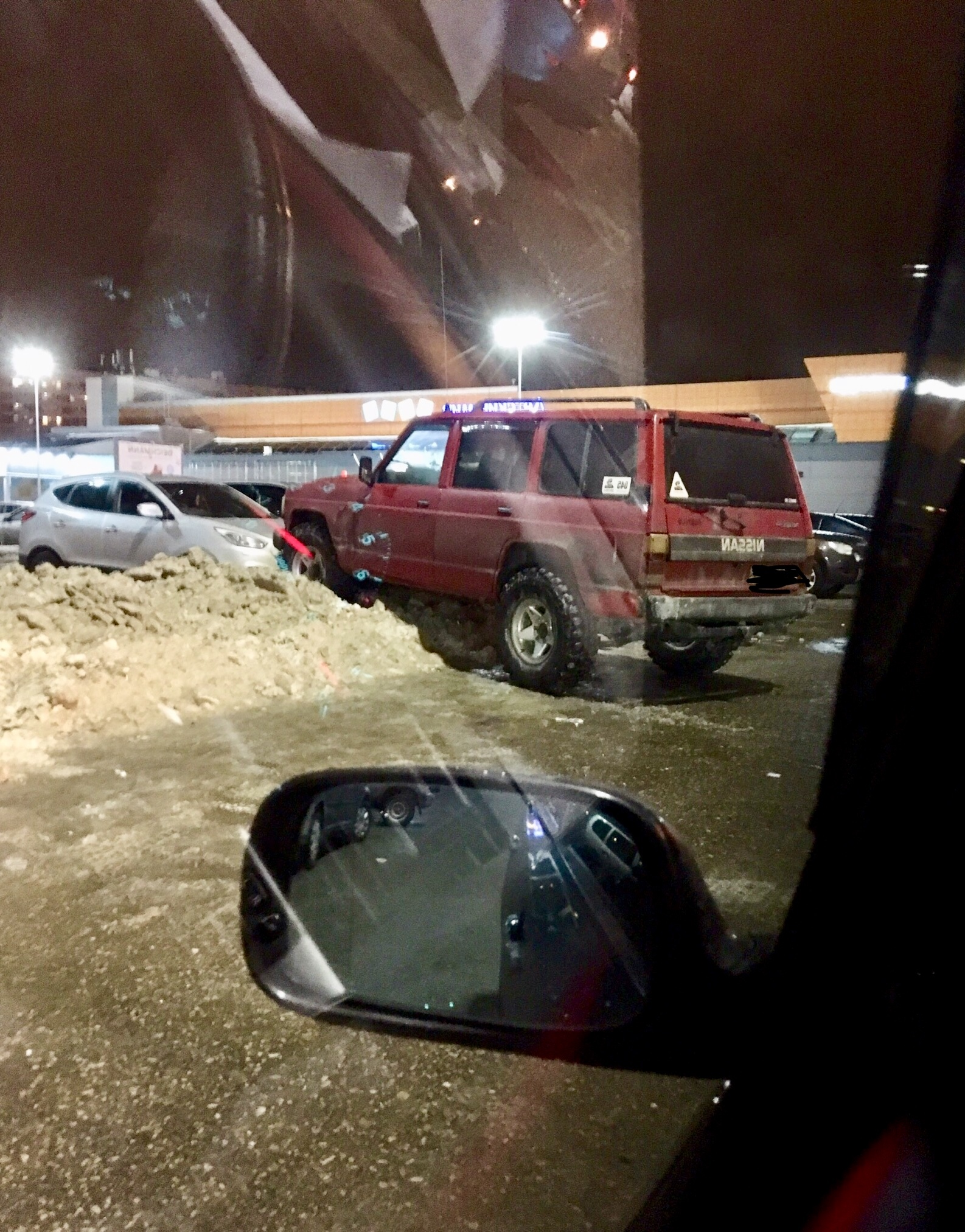 Parked - My, Parking Wizard, Parking, Jeep, Nissan Patrol