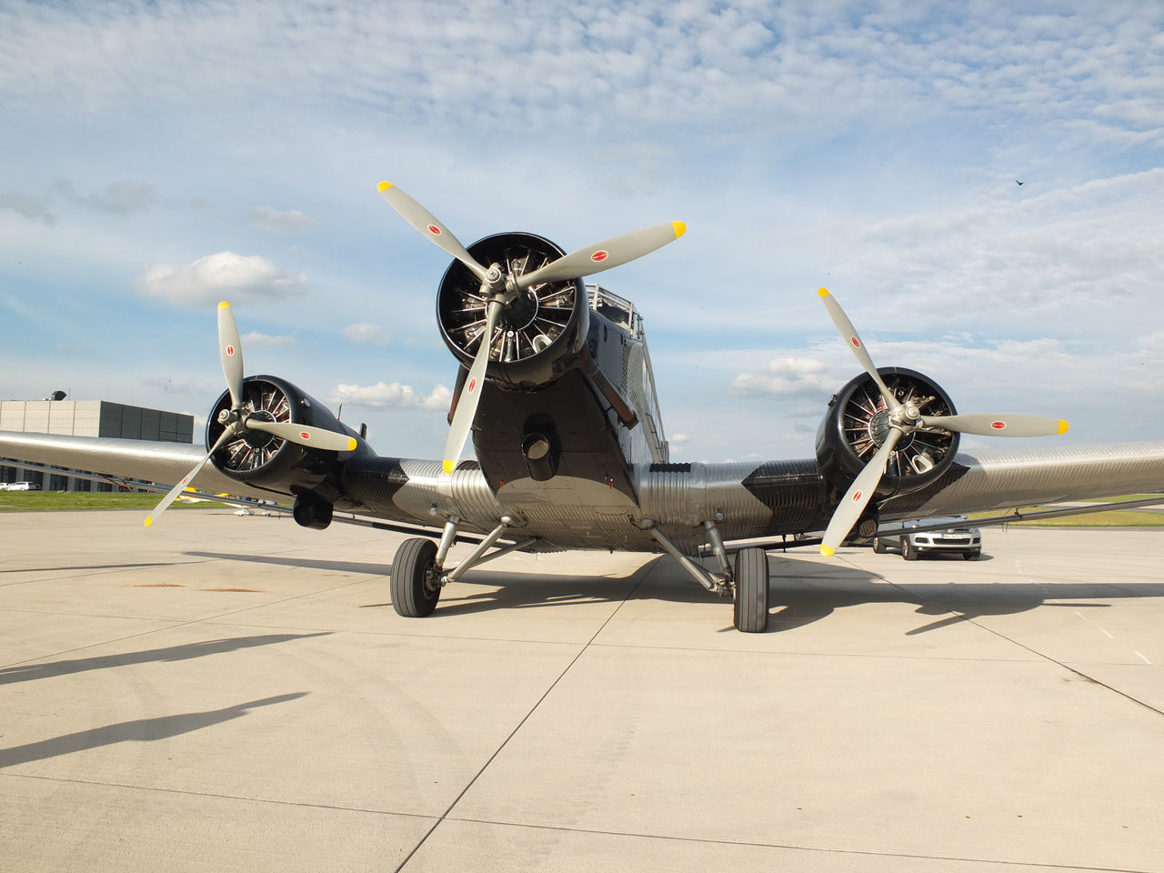 Юнкерс Ju-52/3m.Тетушка Ю или гофрированное чудо. - Германия, Длиннопост, Авиация, Самолет, Вторая мировая война, Ju-52, Юнкерс