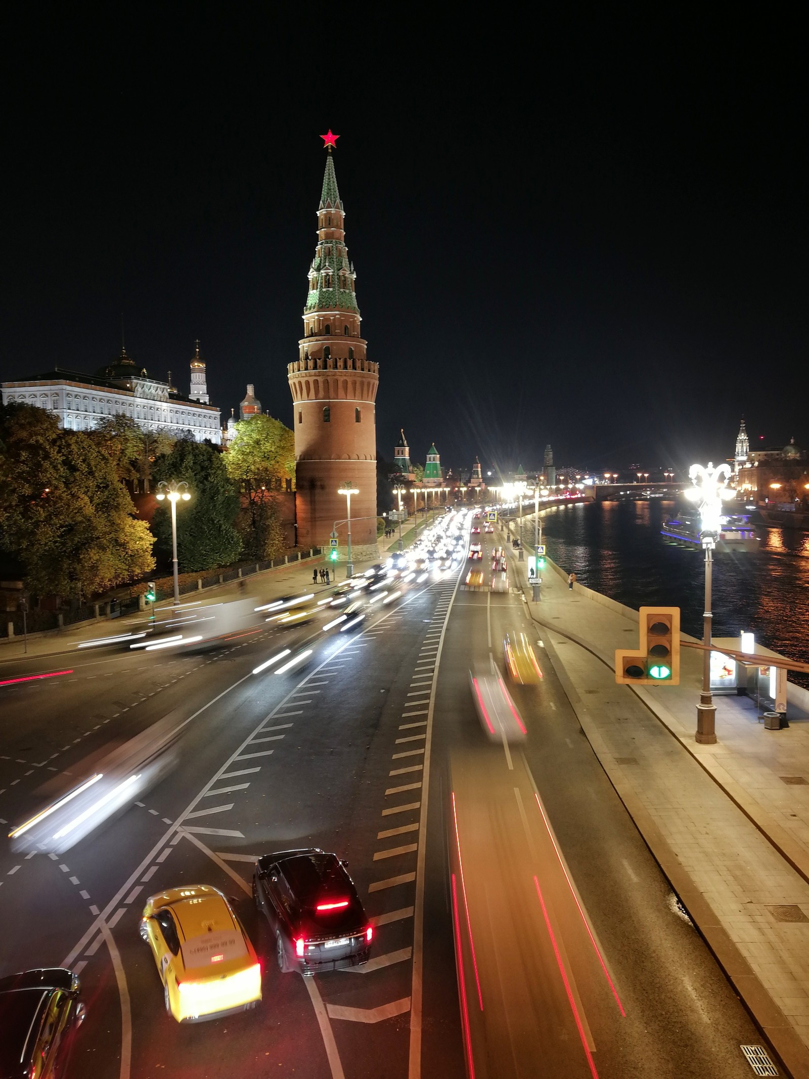 Photo on sneaker - Photo on sneaker, The photo, Moscow, Longpost