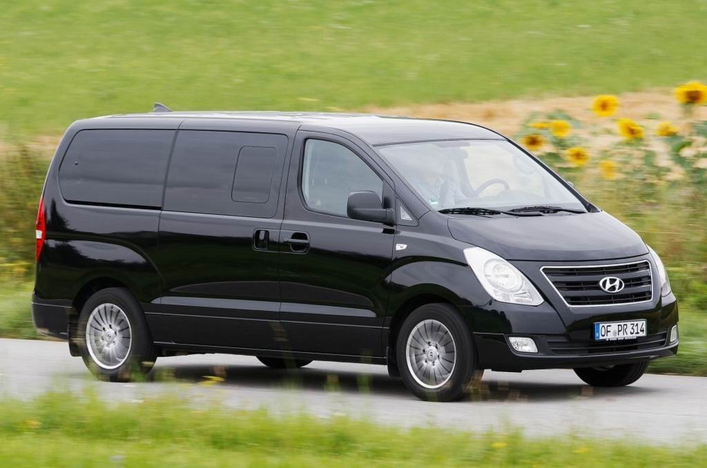 Хендай минивэн. Hyundai Starex h1. Минивэн Hyundai h1. Hyundai Starex (h-1) II. Hyundai Minivan Starex.