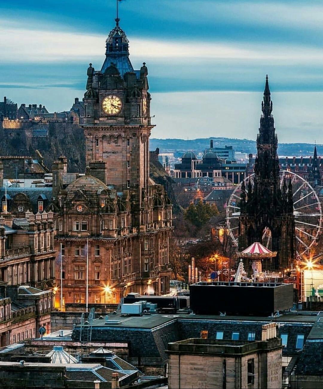 Edinburgh. - Edinburgh, Scotland, Old city, The photo