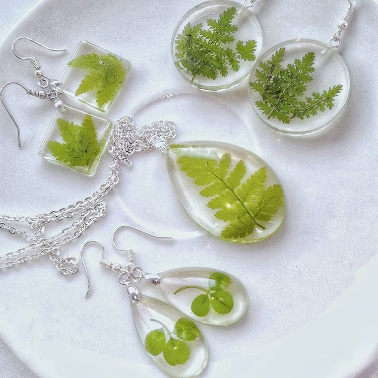 A new day - it turned out beautiful! - My, Decoration, Greenery, Epoxy resin jewelry, Epoxy resin, Beads