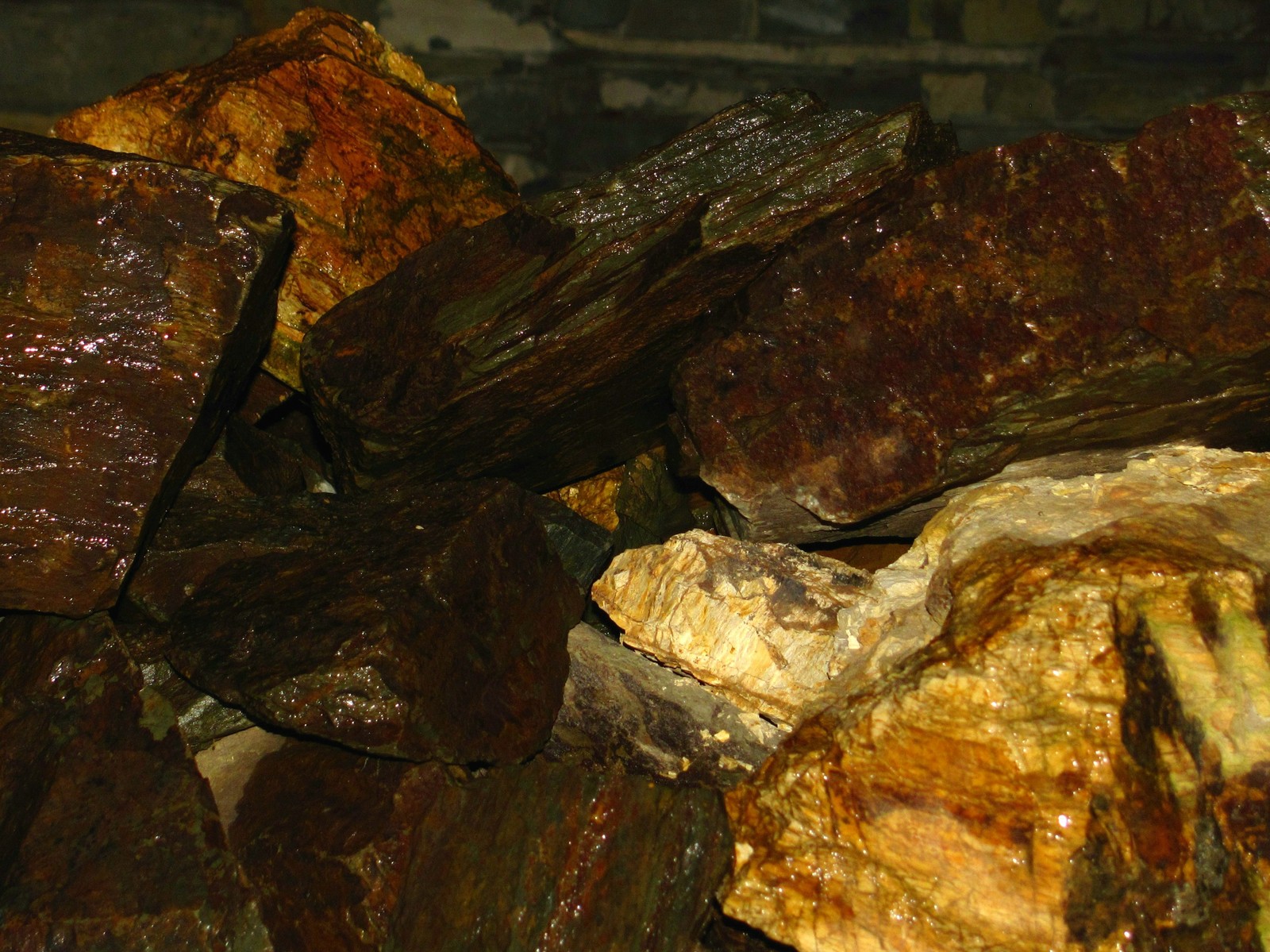 Stones in the rain - My, Natural stones, Night, Longpost