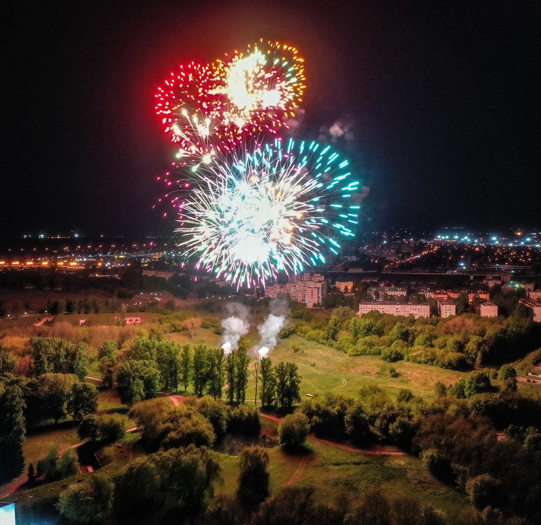 Gorgeous views of fireworks in Brest - Firework, Victory, Brest, Longpost