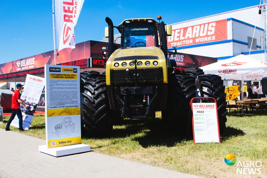 The largest grain carrier and 500-horsepower tractor - Agronews, news, Exhibition, , Republic of Belarus, Minsk, Technics, New items, Longpost