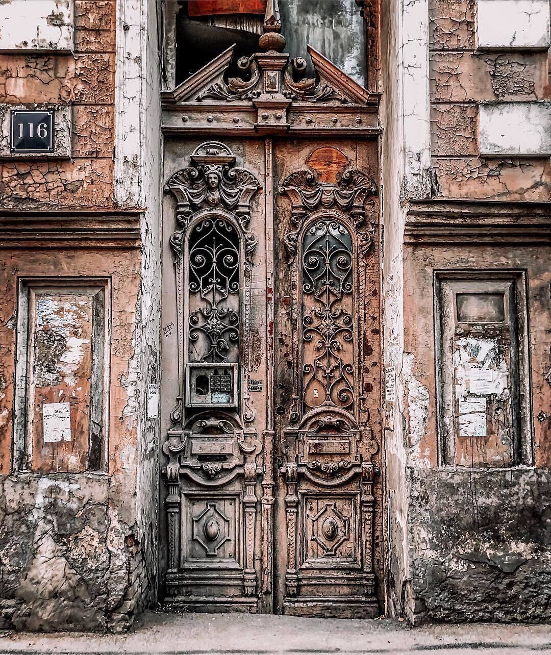 Тбилиси, старый город. Old Tbilisi. Уходящая натура - Тбилиси, Грузия, Старые здания, Старинная архитектура, Уходящая натура, Фотография, Красивое, Архитектура