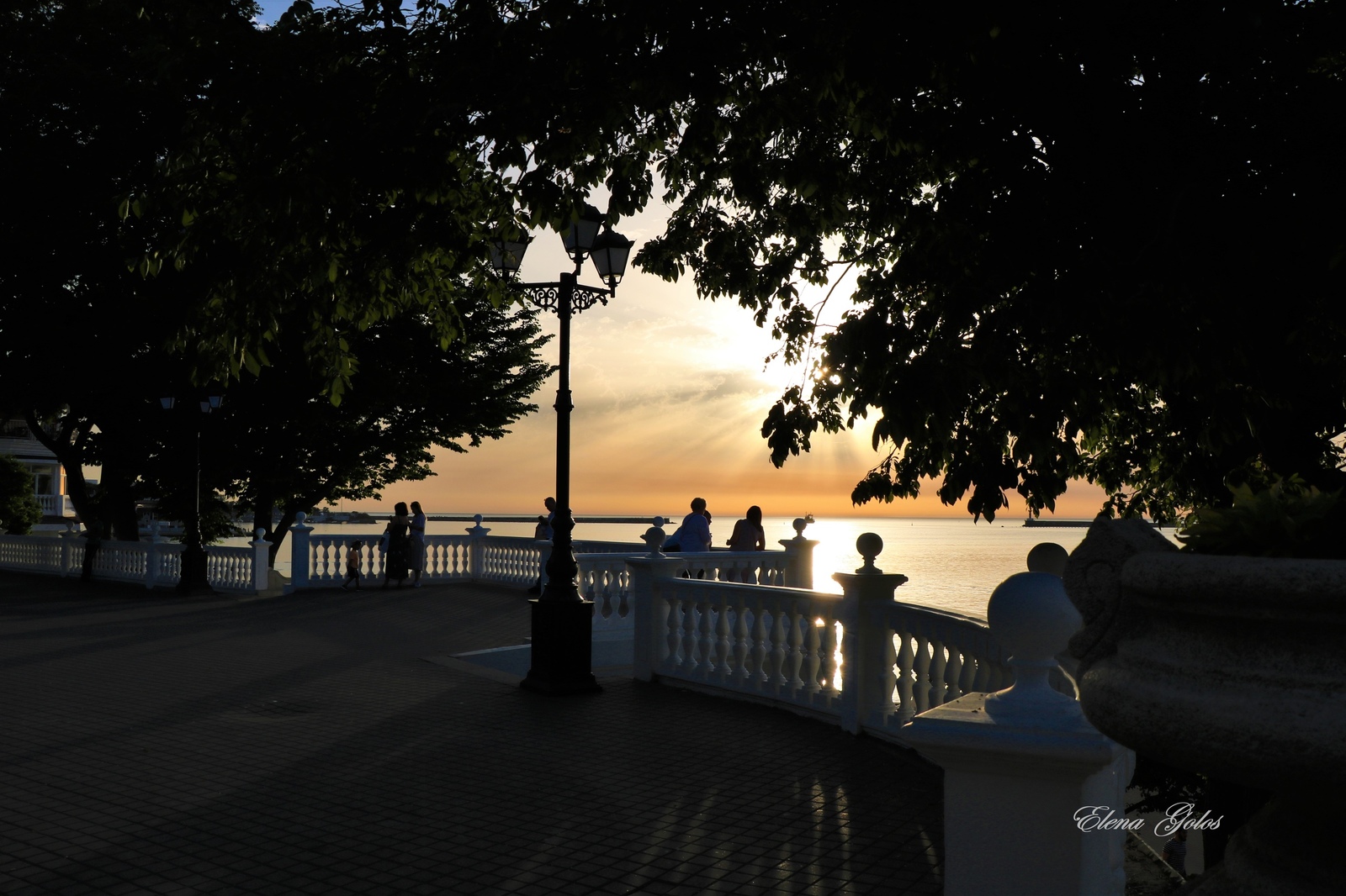 Golden evening in Sevastopol - My, Mother's, The photo, Sevastopol, Summer, Sea, Longpost