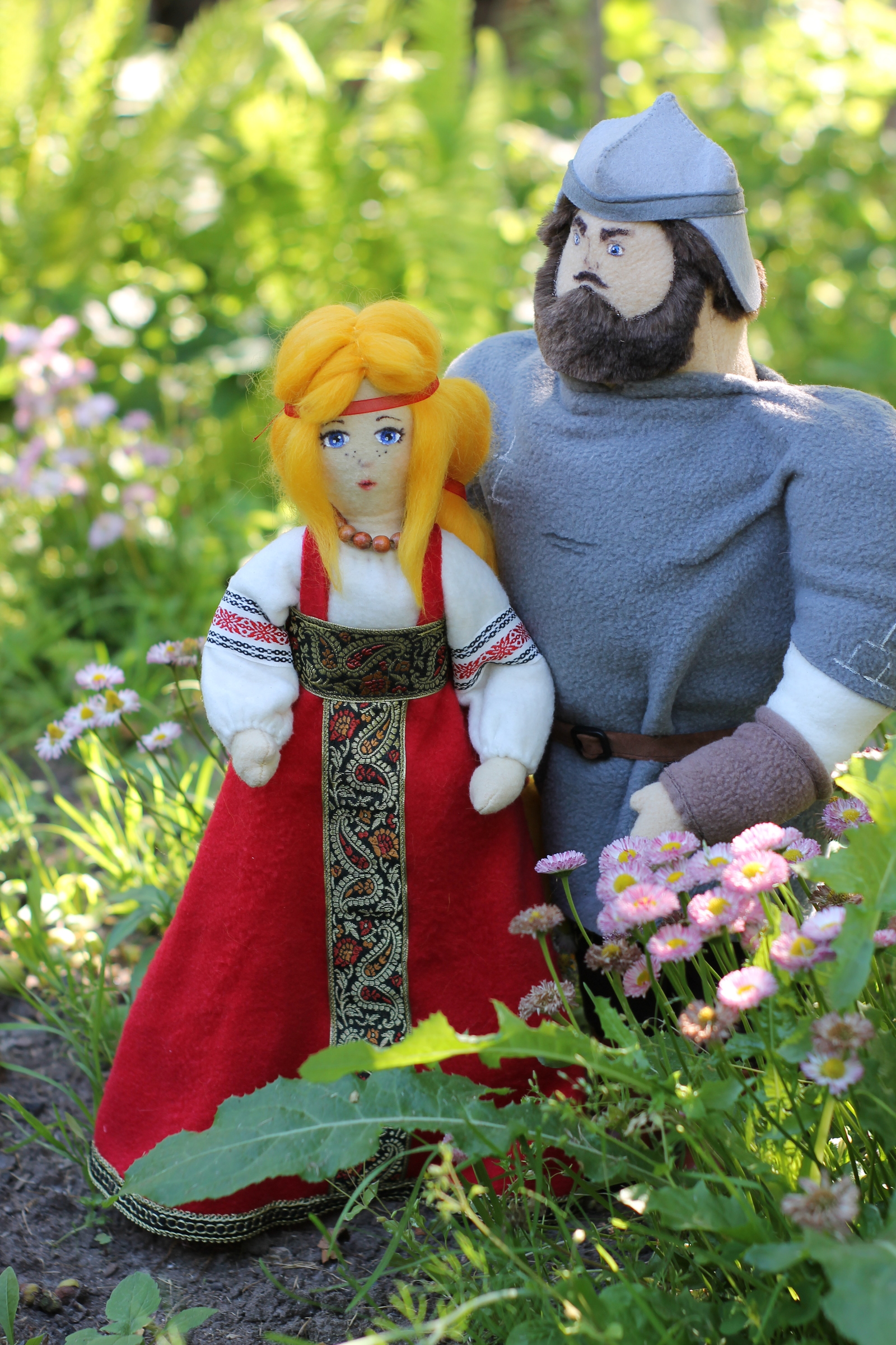 Bogatyr with his wife. Frame dolls - My, Bogatyr, , Author's toy, Three heroes, Ilya Muromets, Needlework without process, Longpost, Doll