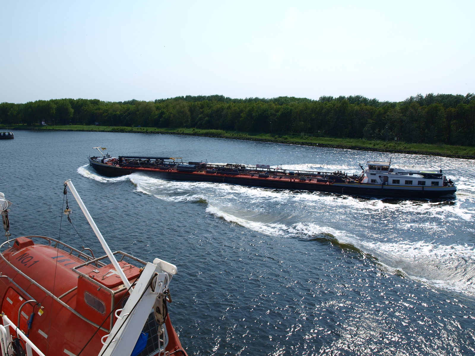 Four Wind vessel built by Samsung Corporation - My, Samsung, Vessel, Tanker, Sailors, Flight, Amsterdam, Sea, Ocean, Longpost