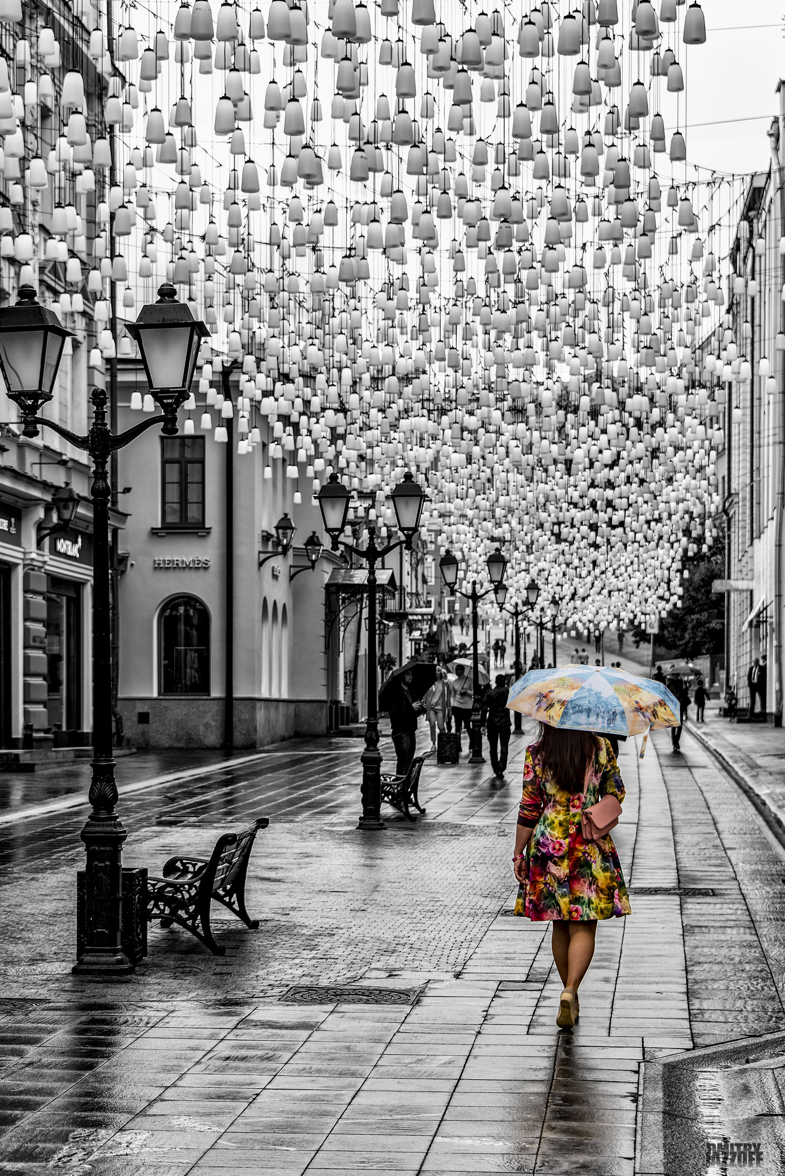 I saw summer, it was leaving... - My, Square Sense, Moscow, Rain, Summer, The photo