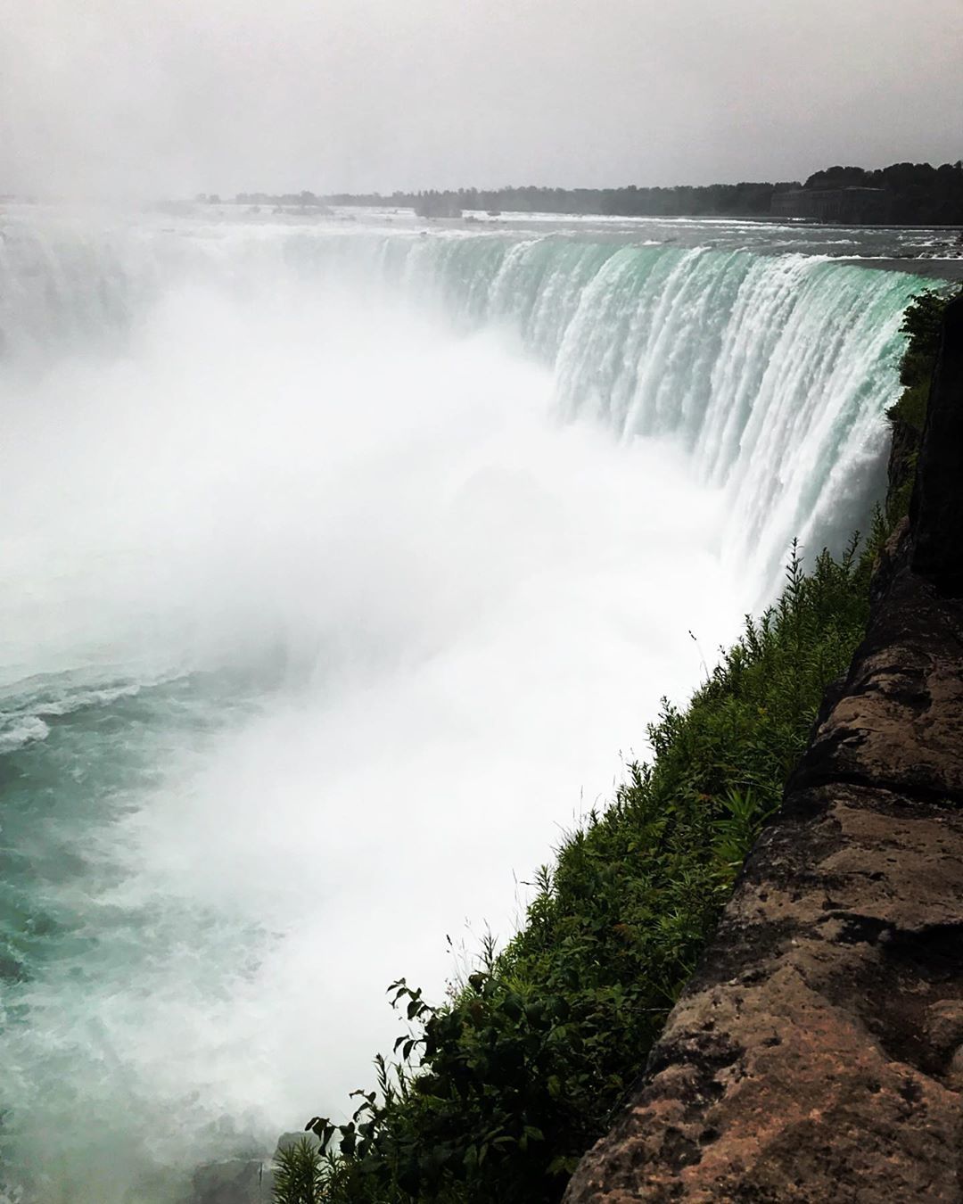 Man falls into Niagara Falls but escapes with a fright - Niagara Falls, Life stories, , news, Survived