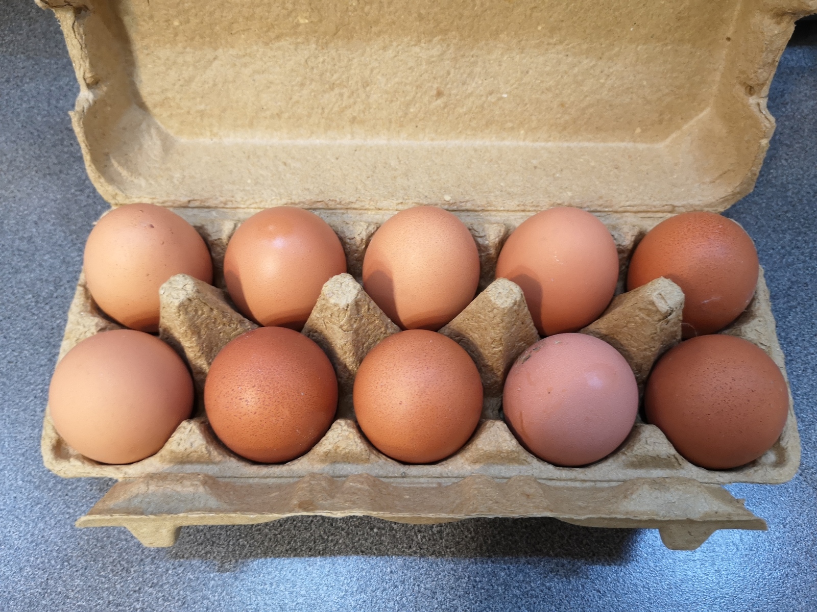 Who has more eggs? - My, Eggs, Deception, Longpost, Poor quality, Consumer rights Protection