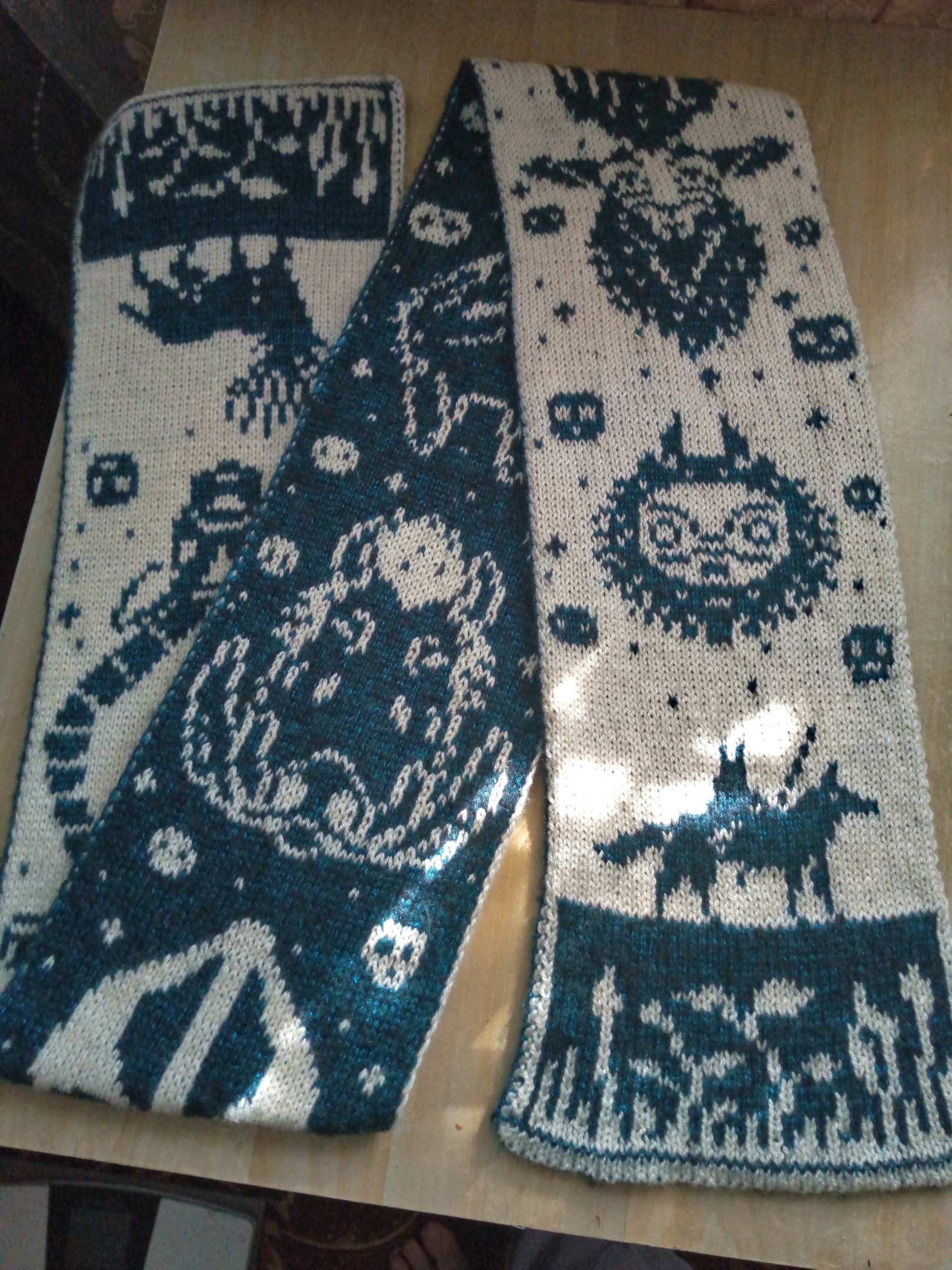 Reversible jacquard - My, Knitting, Scarf, Needlework without process, Princess mononoke, the USSR, Longpost