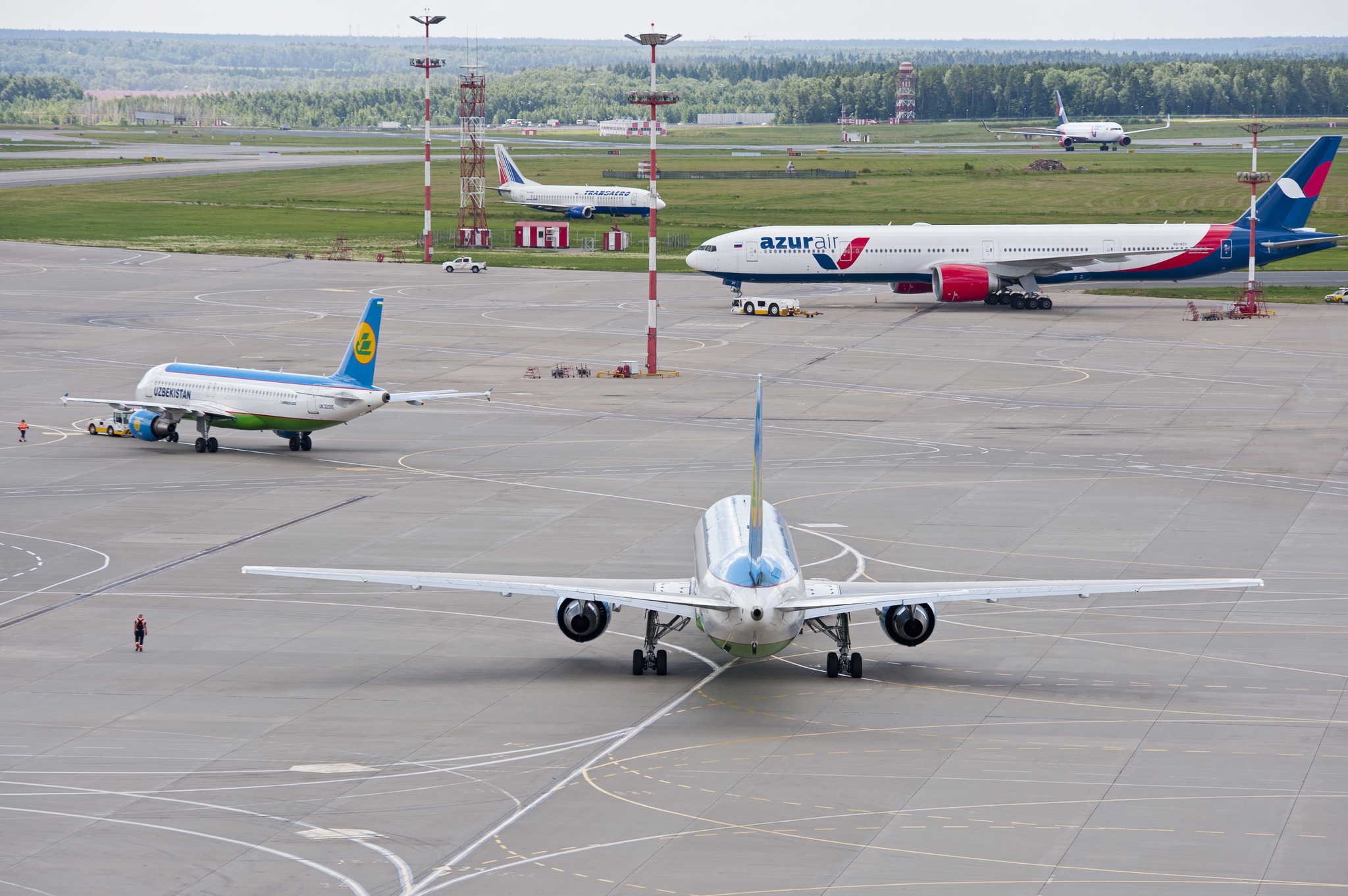 Birthday Vnukovo. Part 2 - My, Airbus, Boeing, Utair, , , Vnukovo, Aviation, Planespotting, Longpost, Boeing, Airline victory, Azur Air