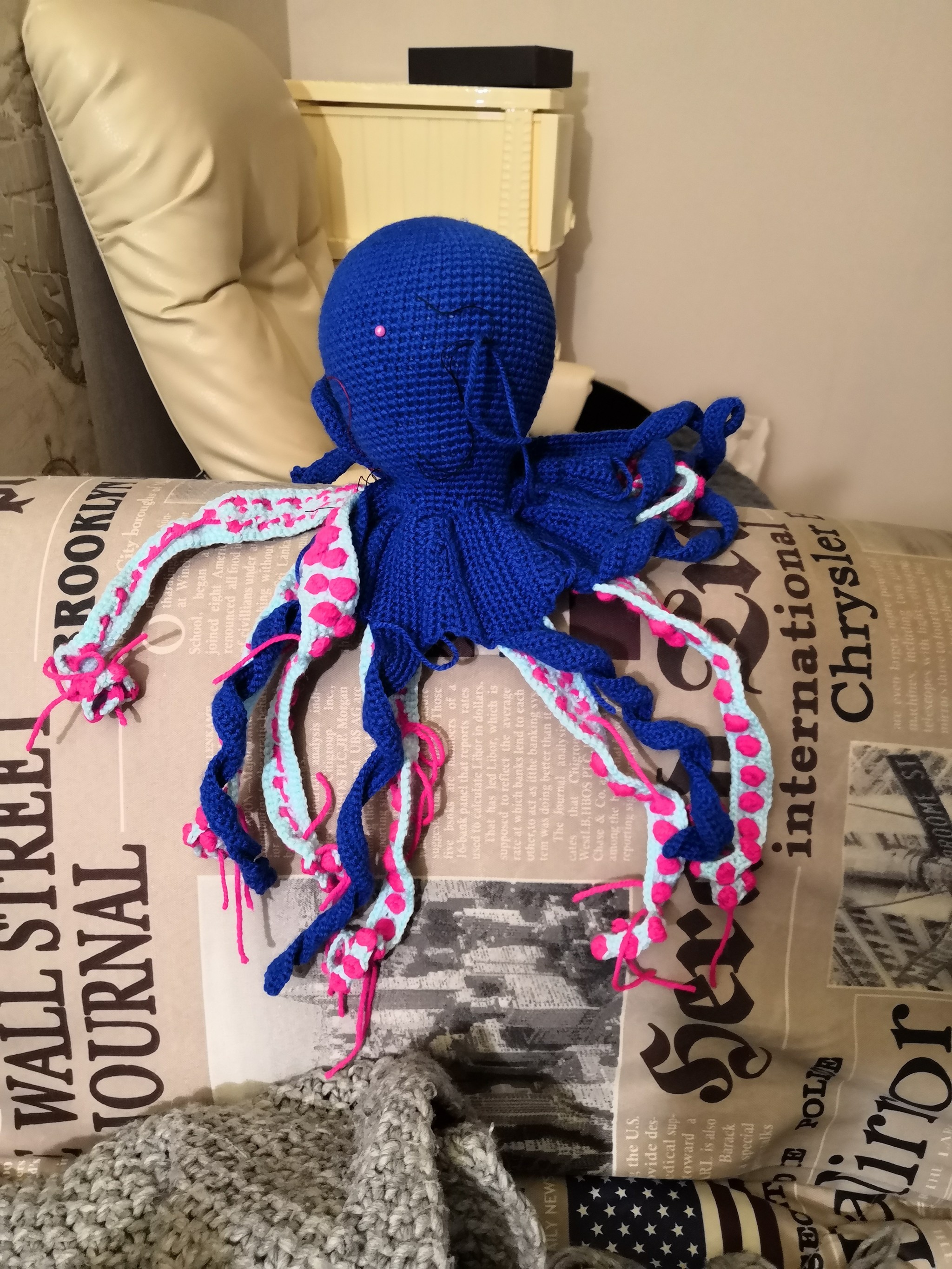 Severe octopus Claude - My, Needlework with process, Amigurumi, Longpost, Knitting, Octopus