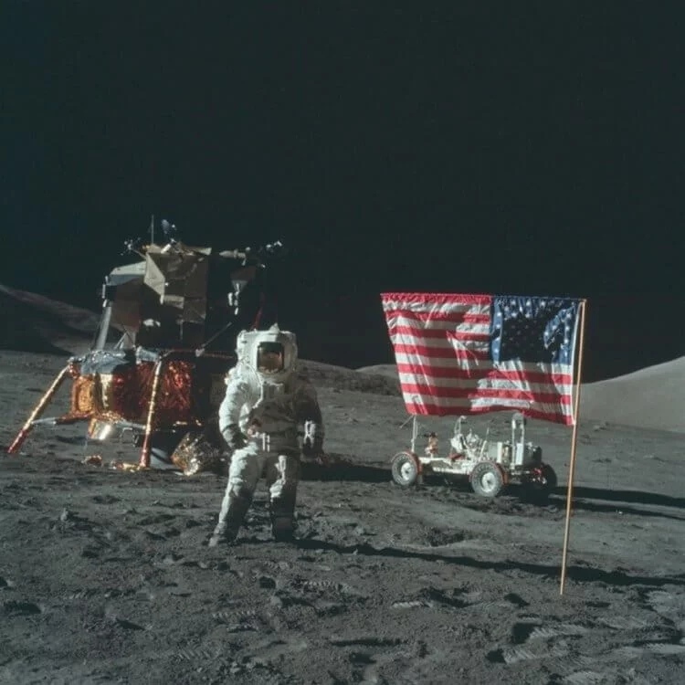 5 most popular myths about the first landing of a man on the moon - moon, Landing, Astronaut, Longpost