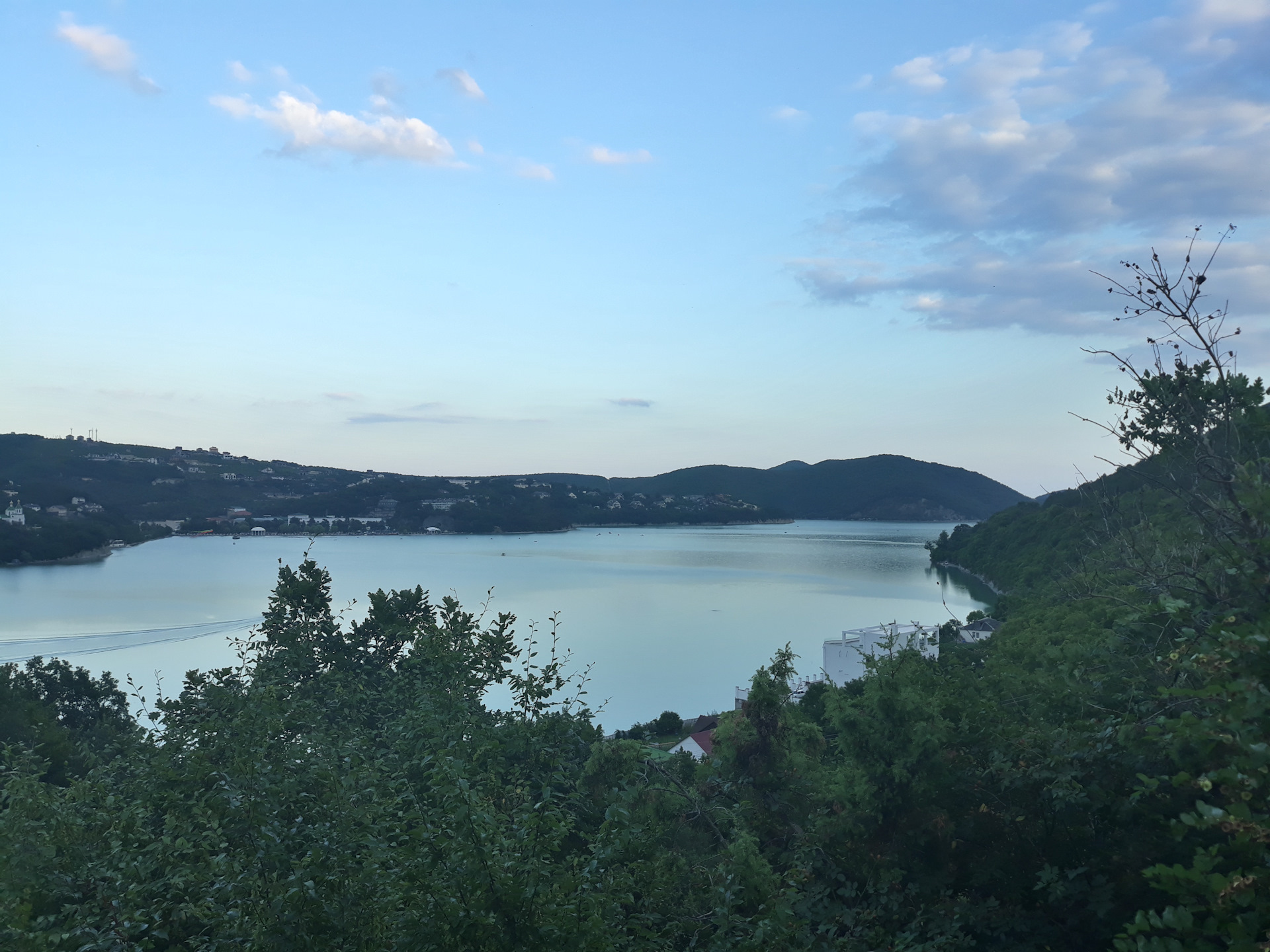 #2 Travel to Crimea by car. Box of wine, abrau beach, walking along Abrau-Durso - My, Relaxation, Summer, Abrau, Travels, Road trip, Travel across Russia, Video, Longpost, Crimea