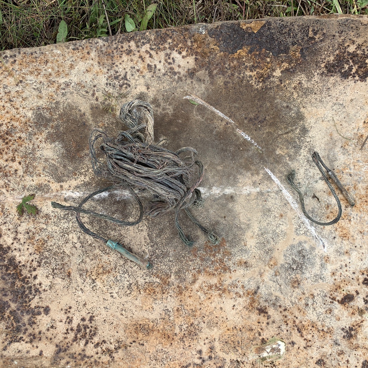 Found large sheets of metal. There's a lot of it, but it's hard to get it. Report dated 19.09.2019. - My, Scrap metal, Longpost, Yandex Zen